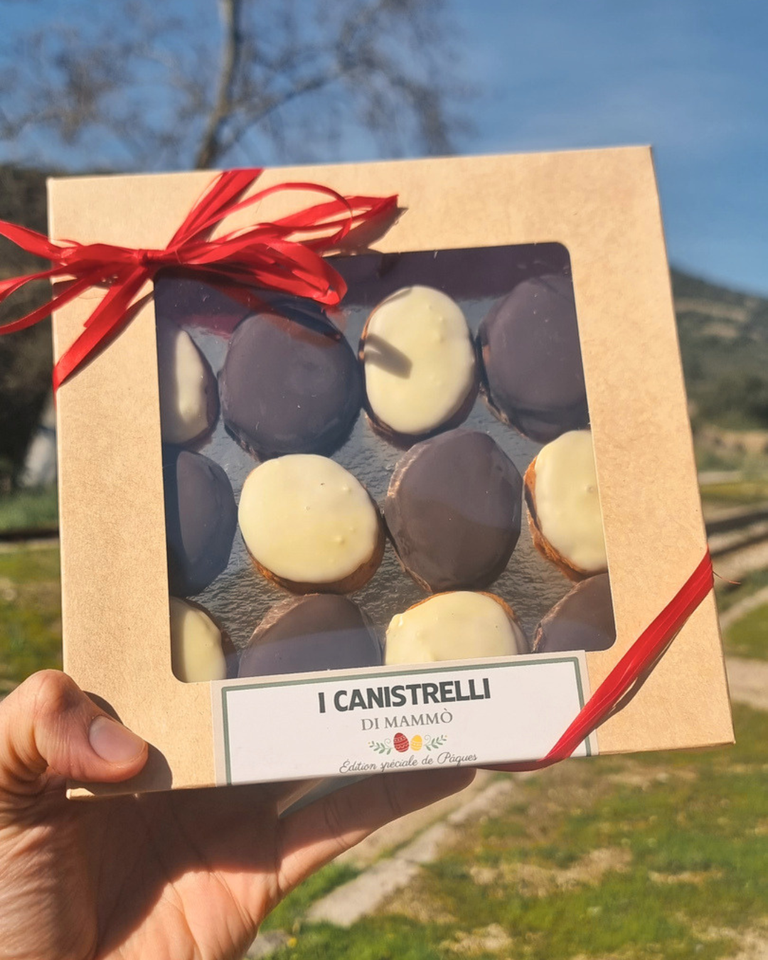 Coffret de Pâques – 24 Canistrelli chocolat noir & blanc (Duo biancu è neru)